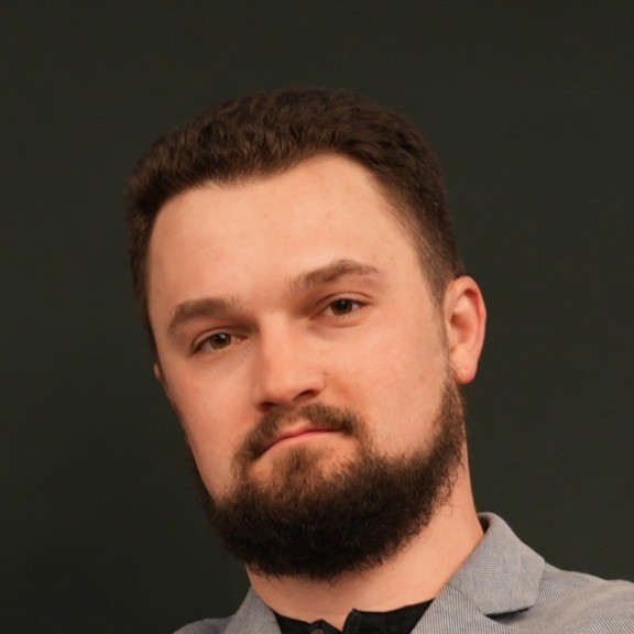 Headshot of Igor Omelianchuk